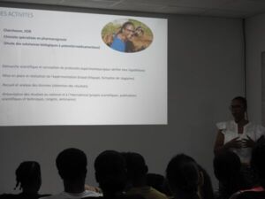 3 Visite des &eacute;l&egrave;ves de Terminale Jardin d'essai Duclos Petit-Bourg 21 01 2026 MJM ASSET (5).jpg